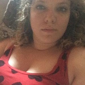 Meet your Posher, Stefani